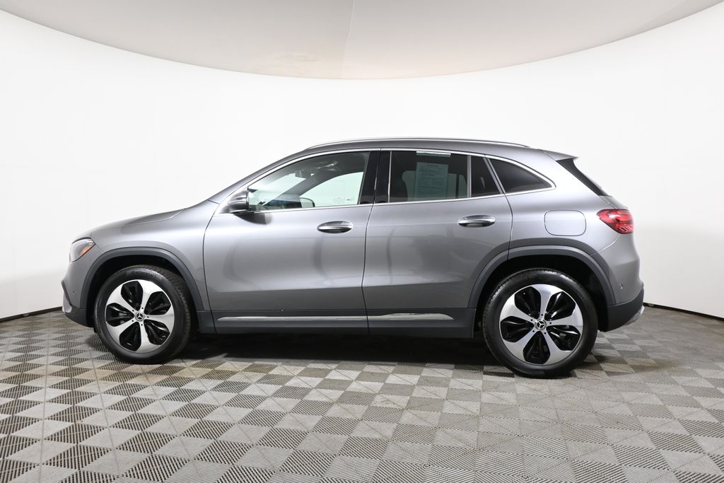 Thumbnail: 2026 Mercedes-Benz GLA - 2