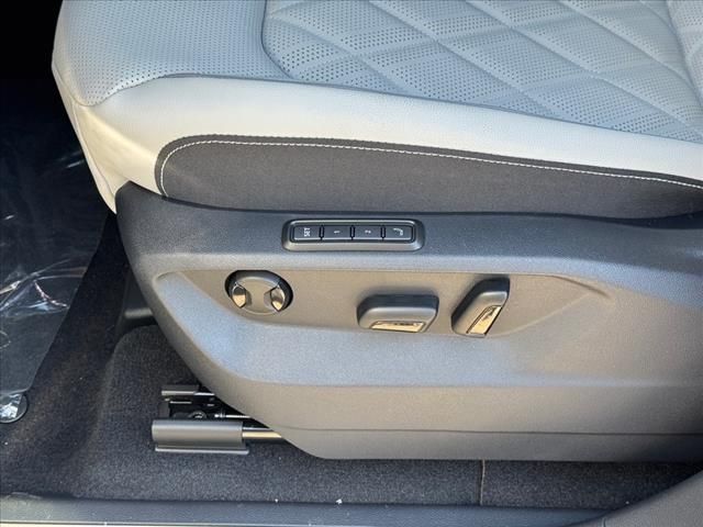 2025 Volkswagen Atlas Cross Sport SEL Premium R-LINE - Photo 8