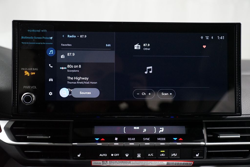 Thumbnail: 2026 Toyota Sienna - 18