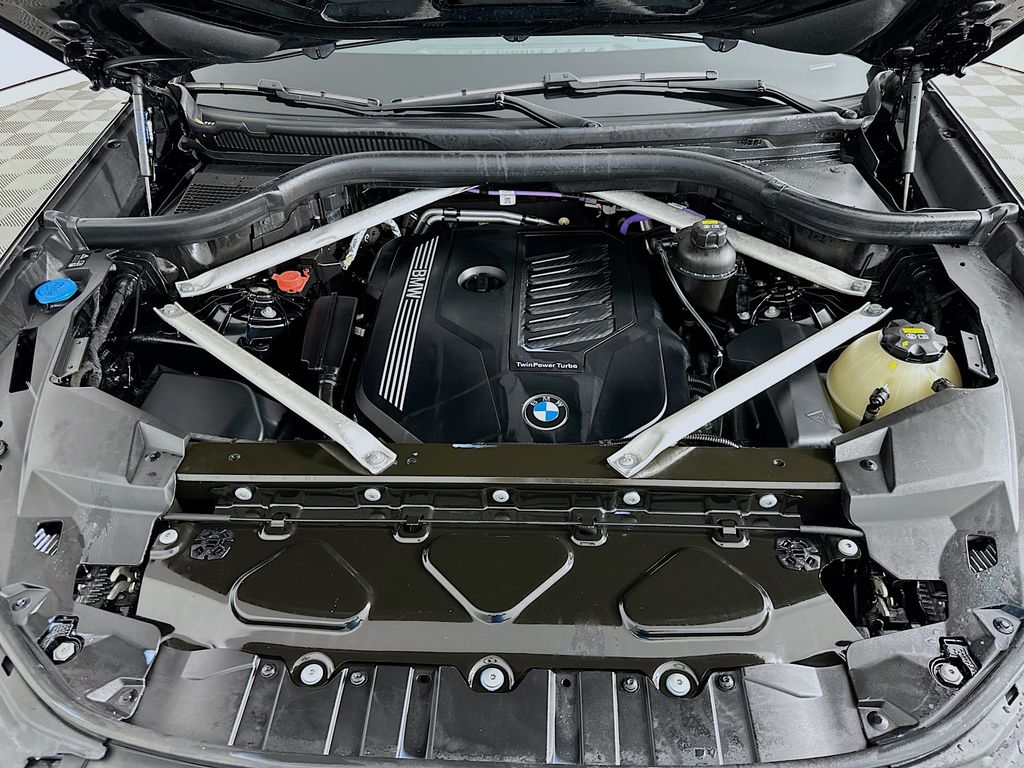 Thumbnail: 2021 BMW X5 - 31