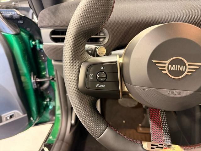 Thumbnail: 2026 MINI Cooper - 13