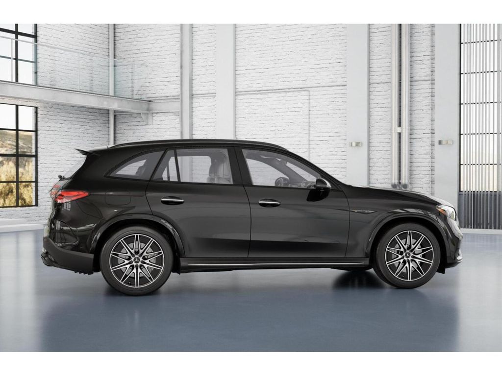 2025 Mercedes-Benz GLC 63 AMG 17