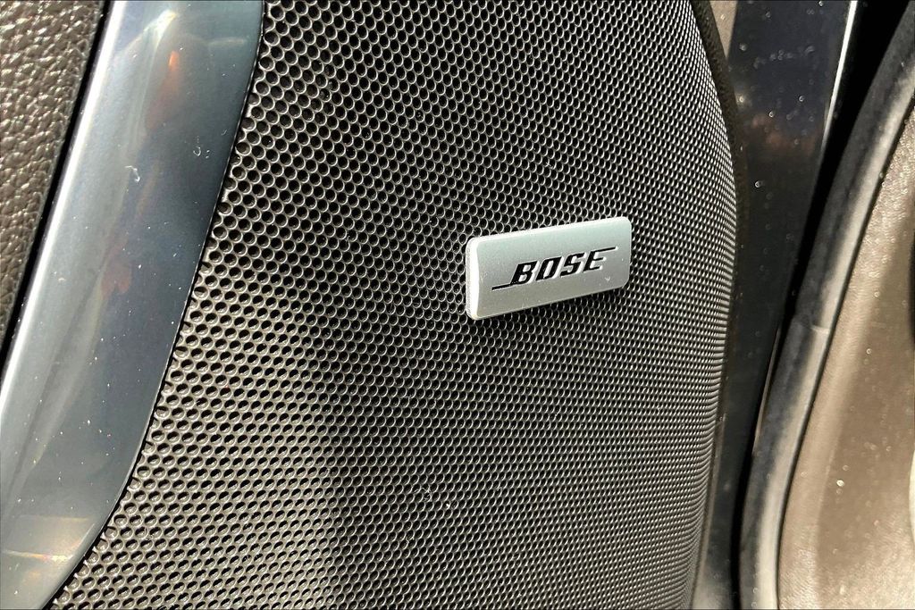 Used 2021 GMC Yukon SLT 4D Sport Utility