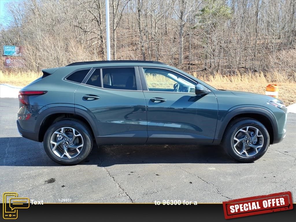 View vehicle photo 3