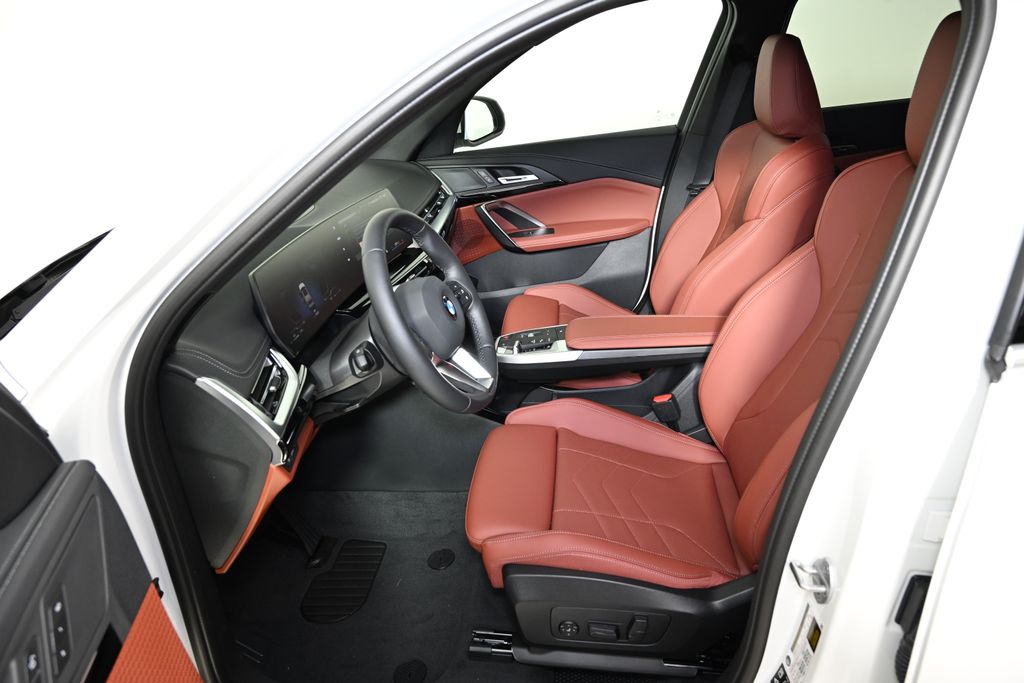 Thumbnail: 2026 BMW X1 - 14