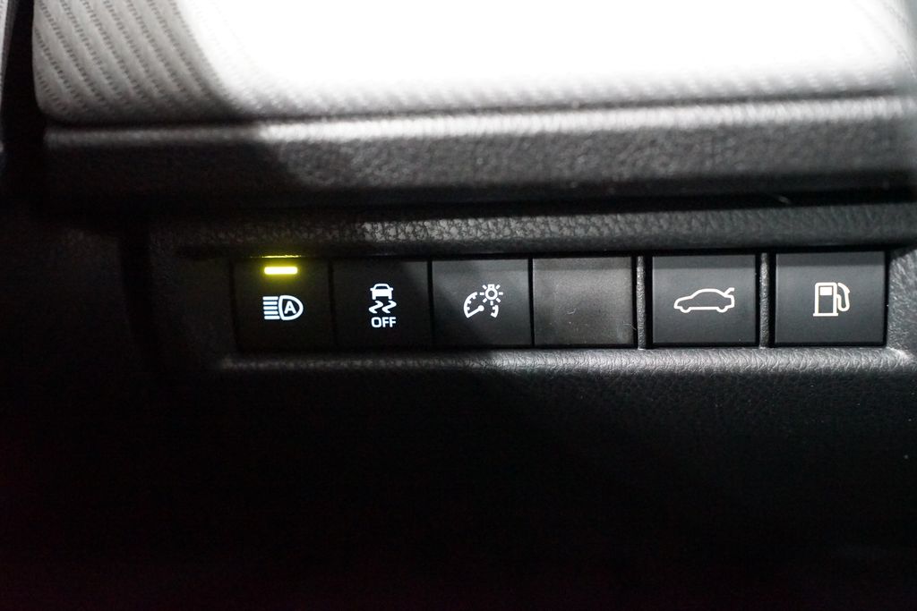 Thumbnail: 2026 Toyota Camry - 25