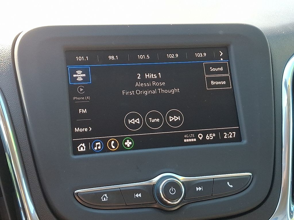 Thumbnail: 2023 Chevrolet Equinox - 17