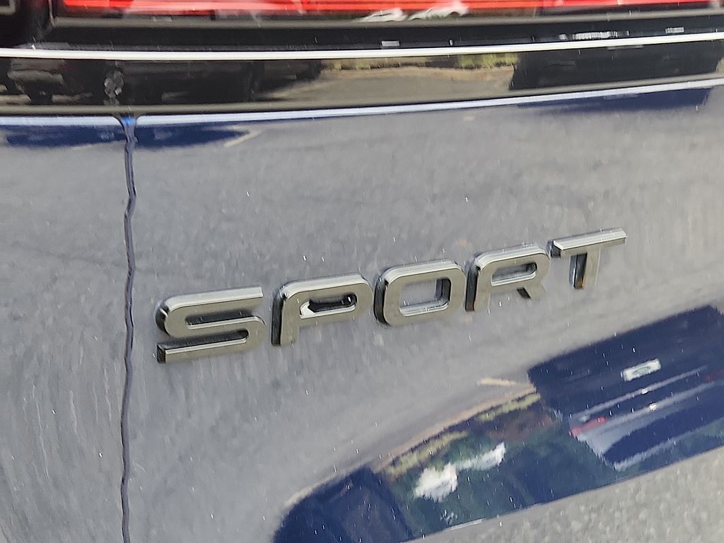 Thumbnail: 2023 Land Rover Range Rover Sport - 31