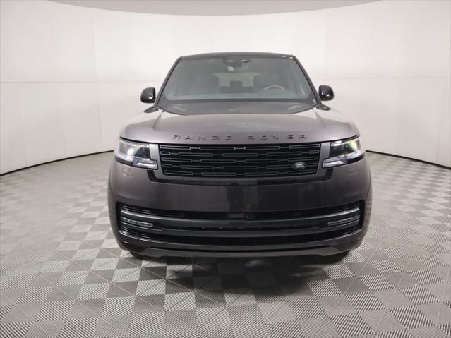 Thumbnail: 2026 Land Rover Range Rover - 2