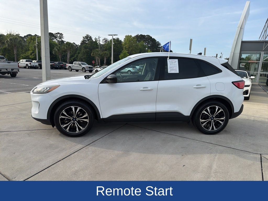 2021 Ford Escape SE
