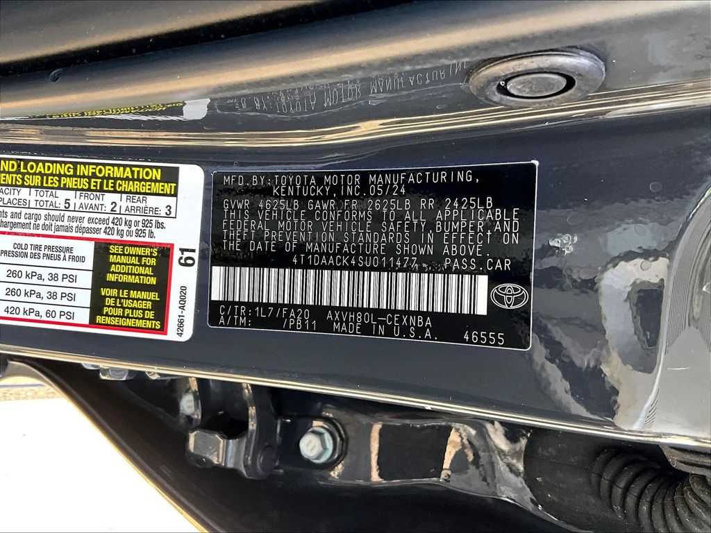 2025 Toyota Camry — photo 36