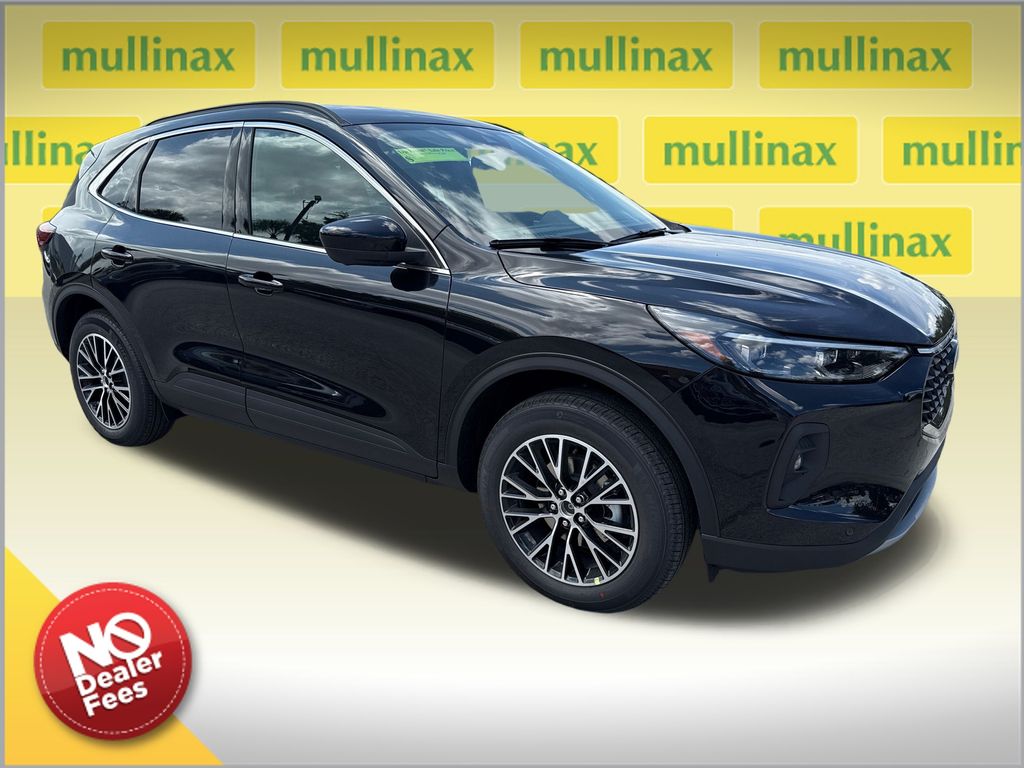 2025 Ford Escape PHEV's photo