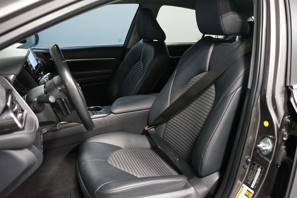 Thumbnail: 2024 Toyota Camry - 6