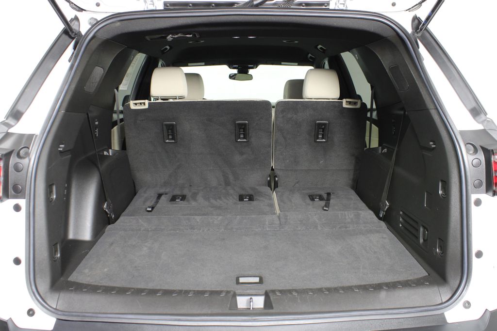 Used 2022 Chevrolet Traverse for sale in 