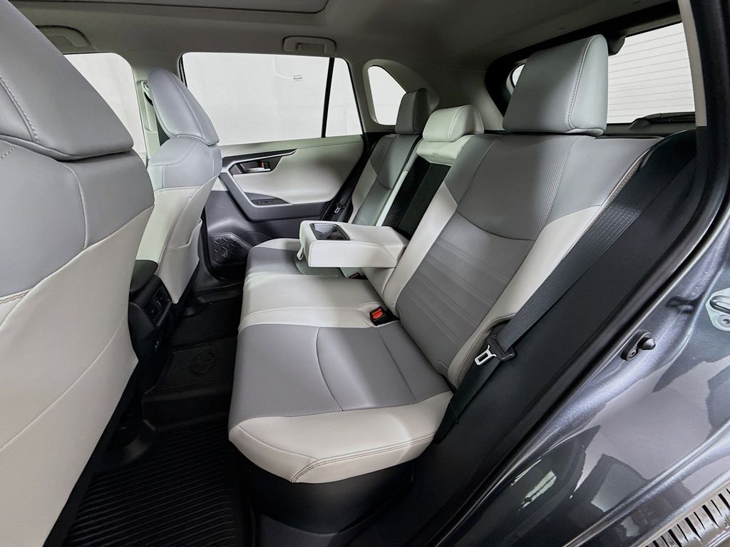 Thumbnail: 2024 Toyota RAV4 - 26