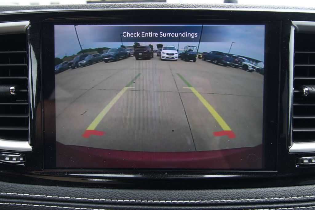 Used 2026 Chrysler Pacifica Van