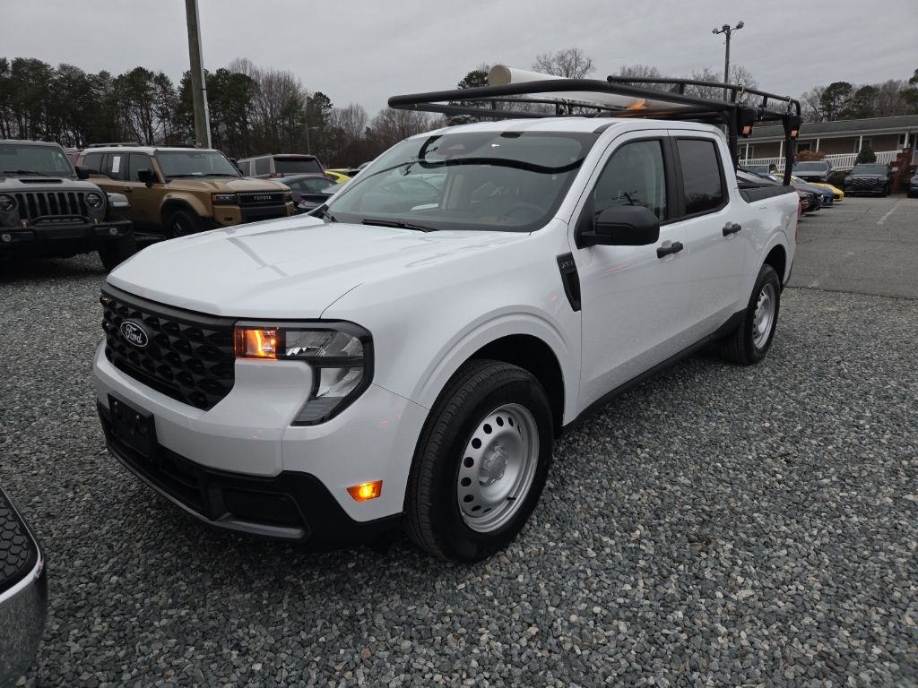 2025 Ford Maverick XLT's photo