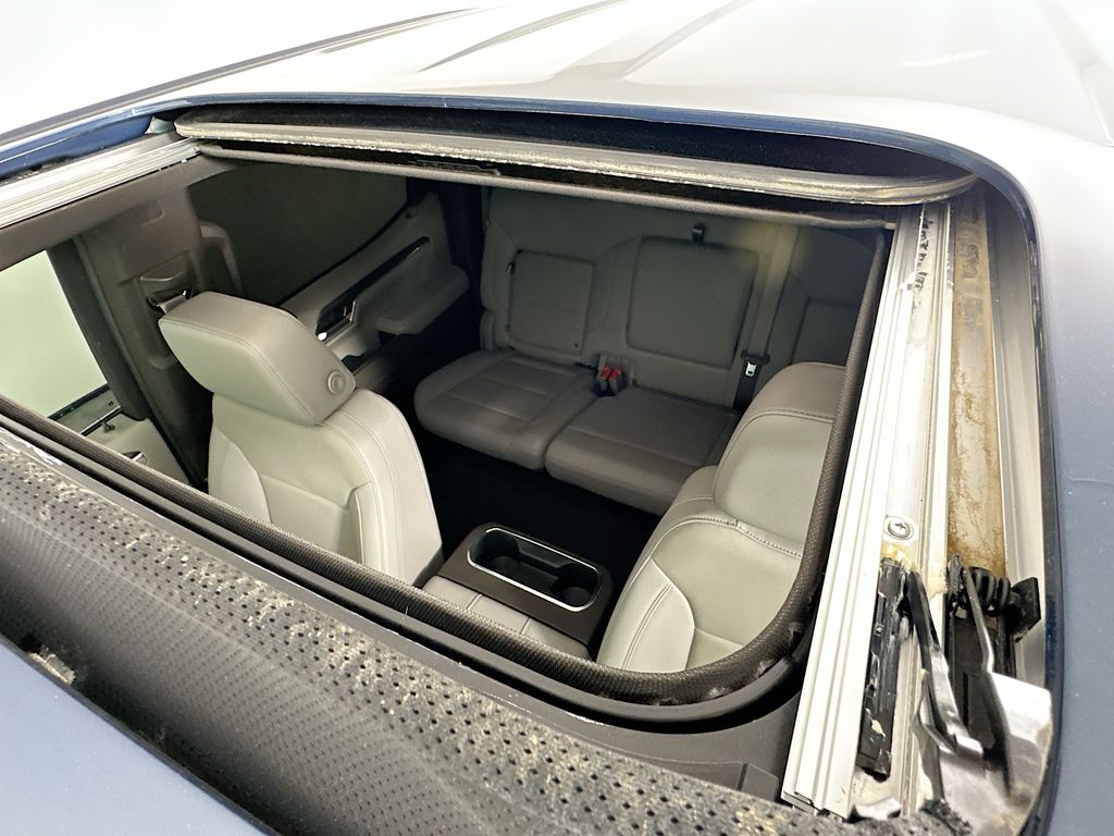 Thumbnail: 2024 Chevrolet Silverado 1500 - 21