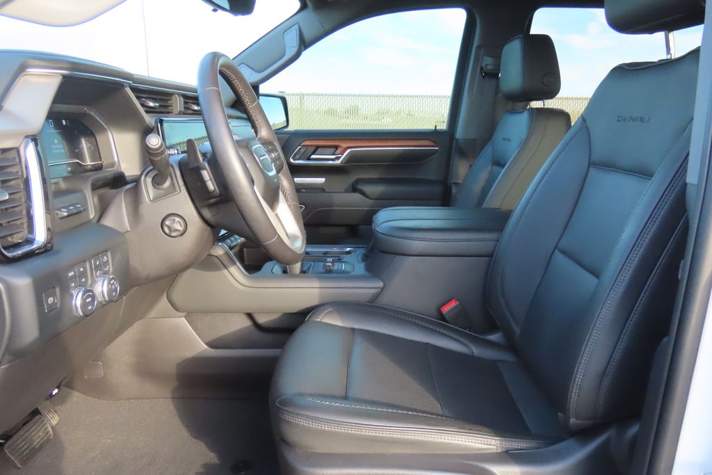 Thumbnail: 2023 GMC Sierra 1500 - 18