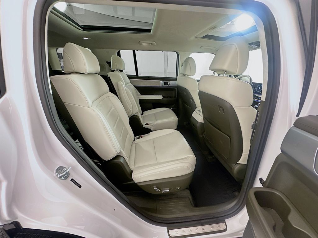 Thumbnail: 2025 Hyundai Santa Fe - 28