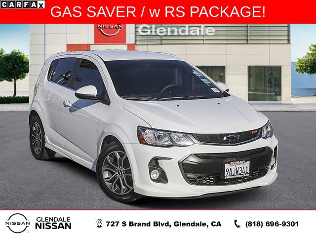 Summit White 2020 Chevrolet Sonic LT Hatchback FWD Hatchback Front-Wheel Drive 6-Speed Automatic