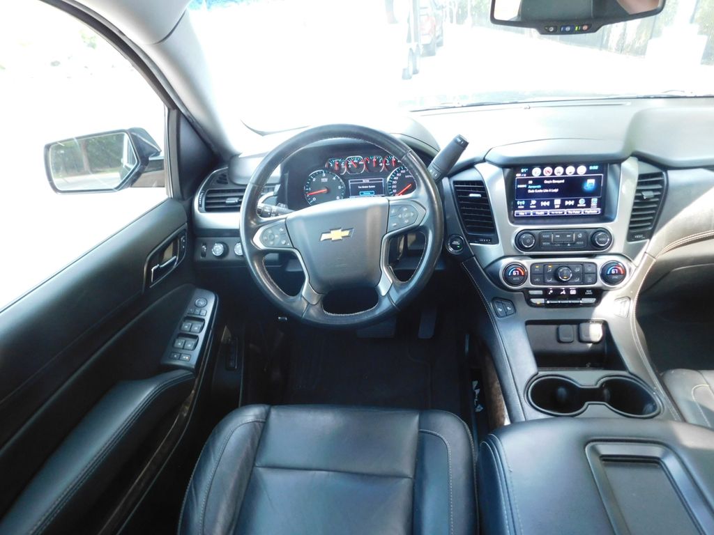 Thumbnail: 2019 Chevrolet Tahoe - 2