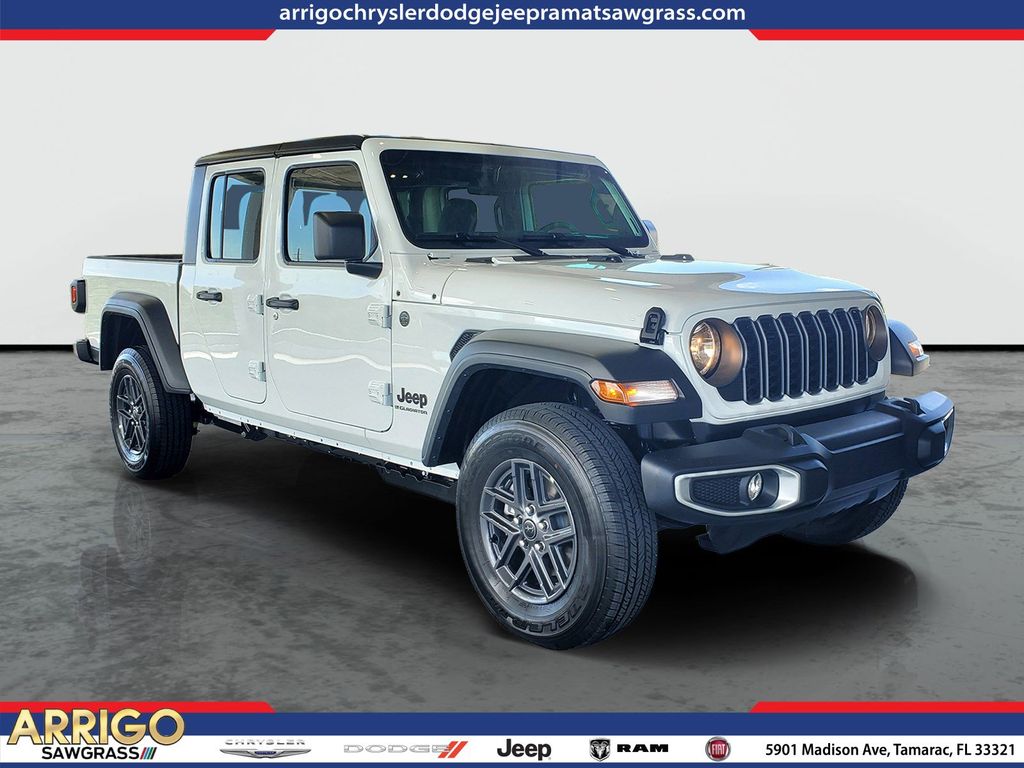 2026 Jeep Gladiator Sport