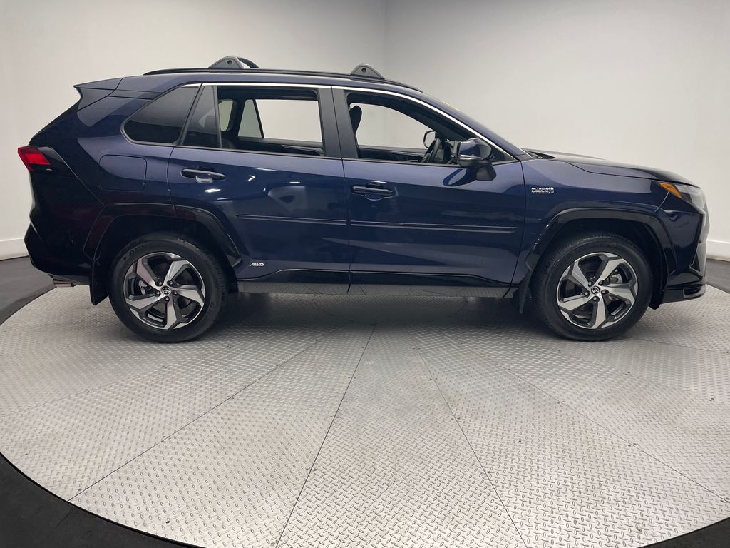 2023 Toyota RAV4 Prime SE 4