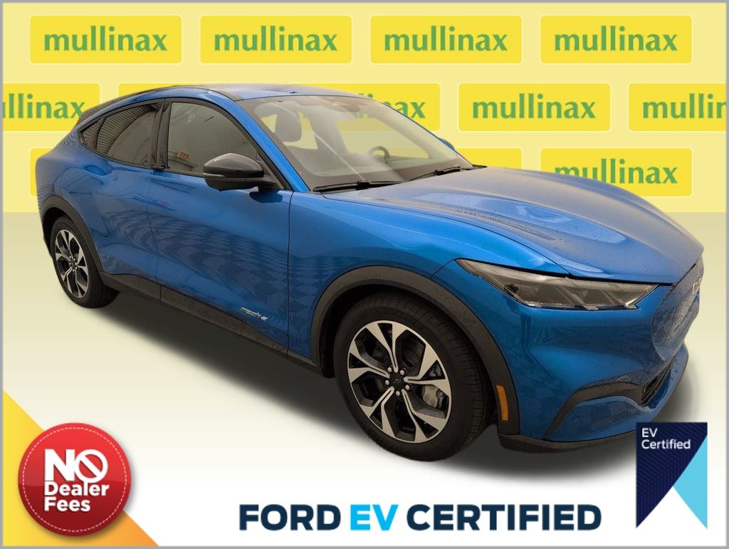 2025 Ford Mustang Mach-E Select RWD's photo