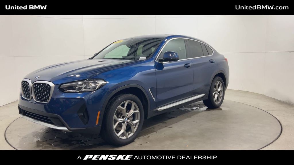 Thumbnail: 2025 BMW X4 - 4