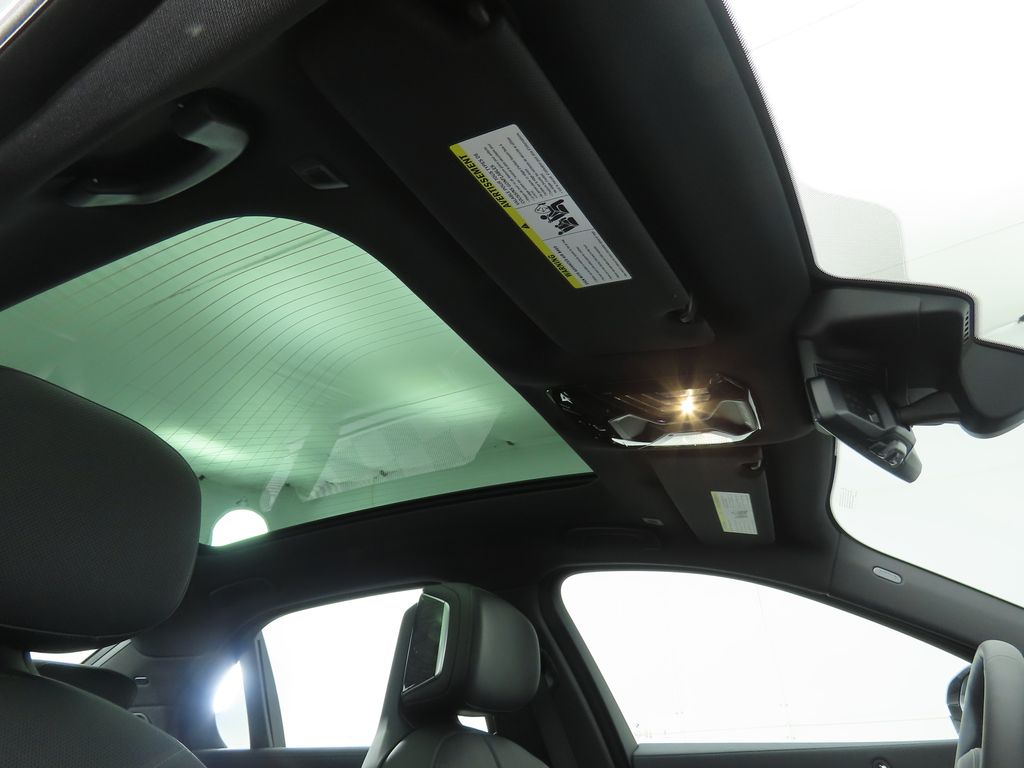 Thumbnail: 2026 BMW i7 - 18