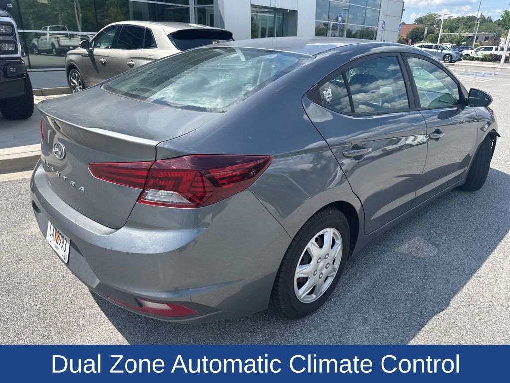 2020 Hyundai ELANTRA SE