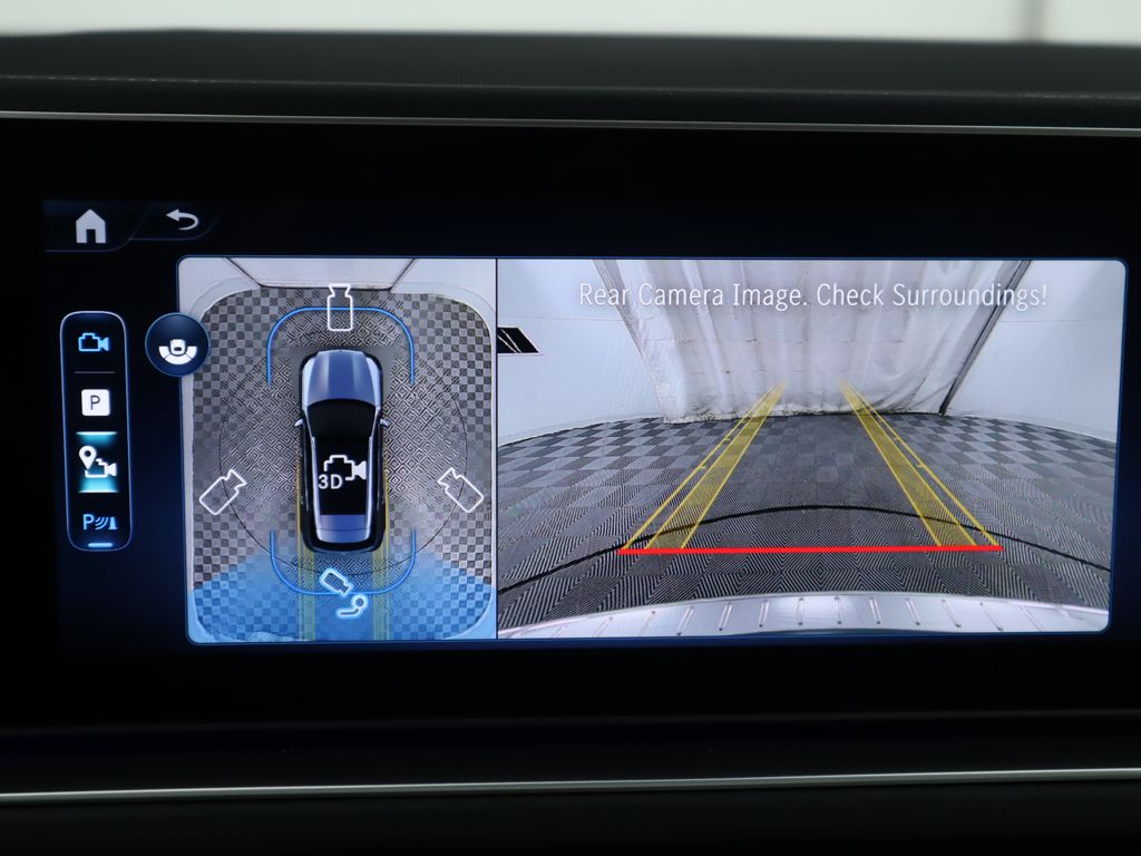 Thumbnail: 2026 Mercedes-Benz GLE - 17