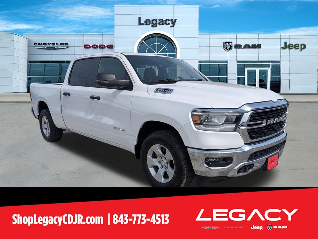 Bright White Clearcoat 2023 RAM 1500 Big Horn Crew Cab 4WD Pickup Truck Four-Wheel Drive 8-Speed Automatic