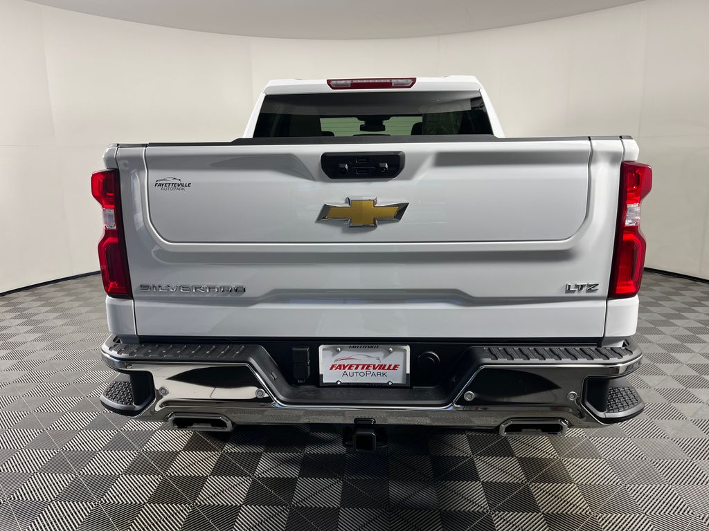Thumbnail: 2026 Chevrolet Silverado 1500 - 4