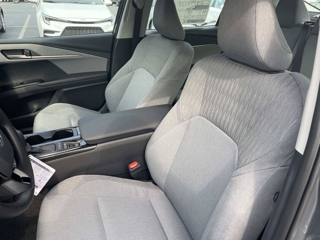 New 2026  Toyota LE image 19