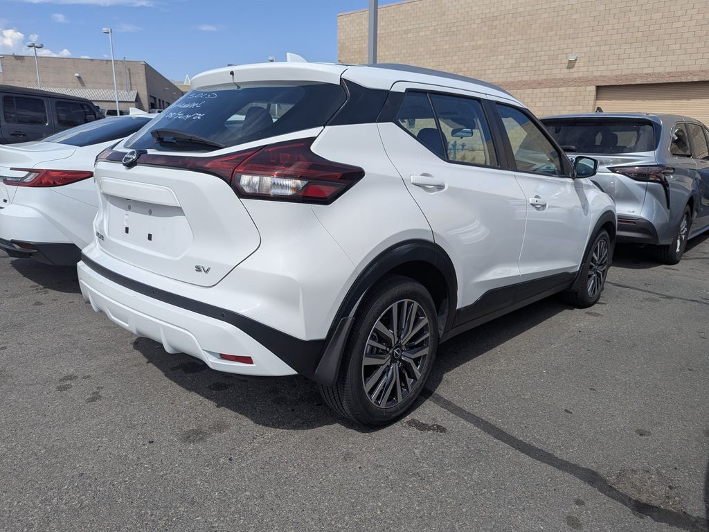 Used 2023 Nissan Kicks SUV