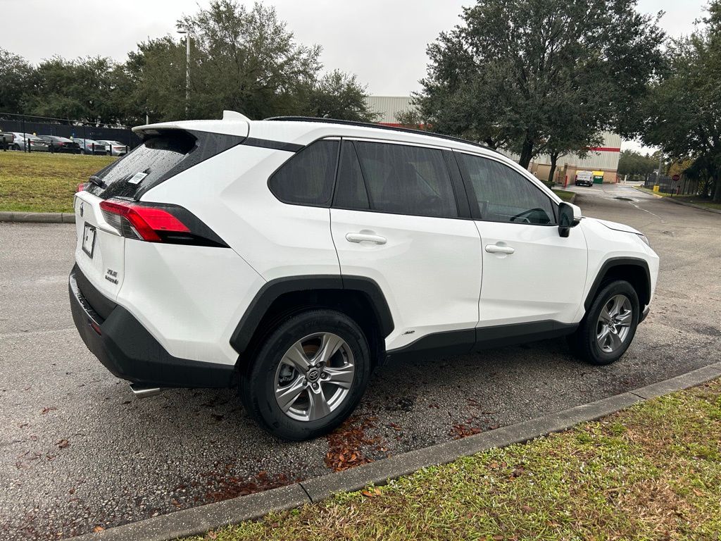 Thumbnail: 2023 Toyota RAV4 - 5