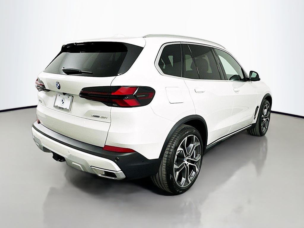 Thumbnail: 2026 BMW X5 - 5