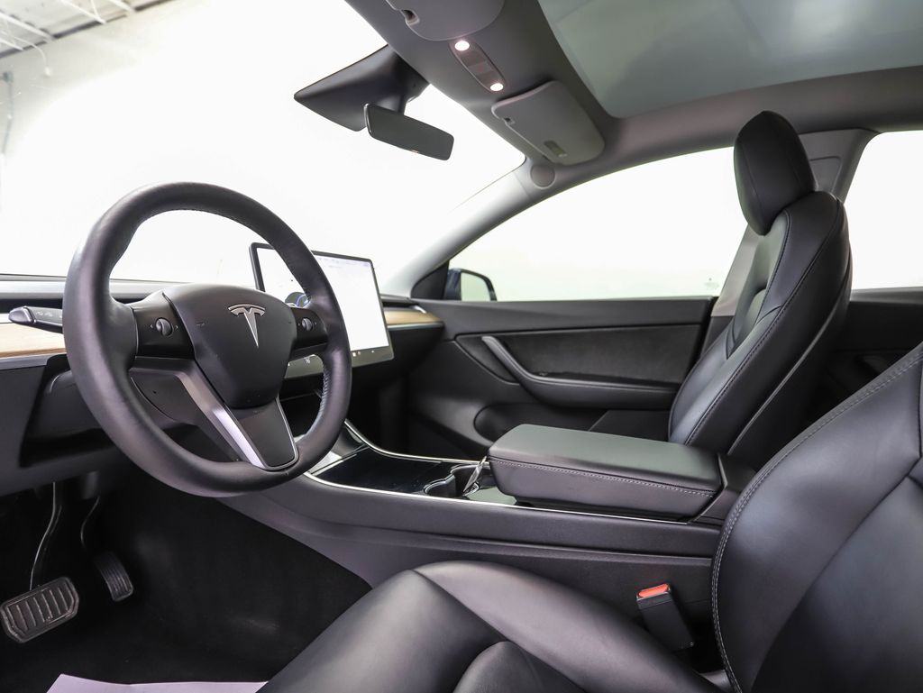 2021 Tesla Model Y Long Range 10