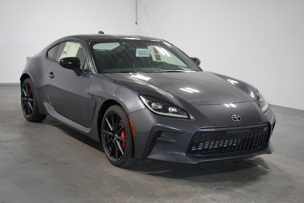 2025 Toyota GR86 Premium 3