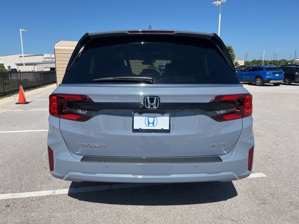 Thumbnail: 2026 Honda Odyssey - 5