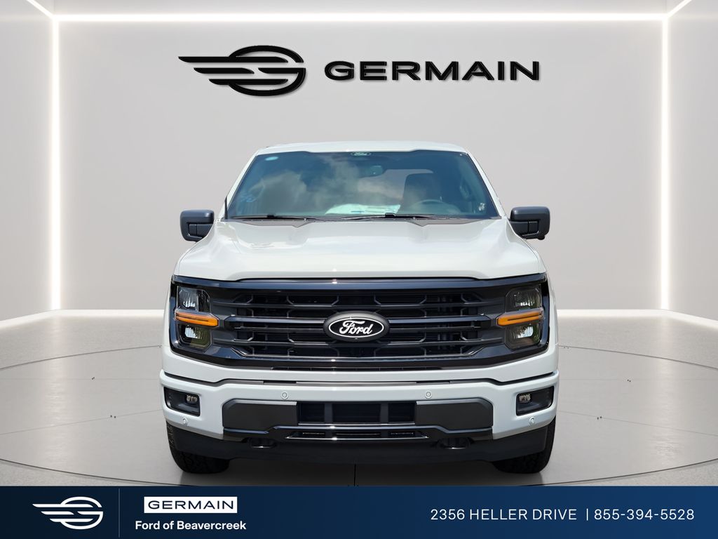 New 2026 White Ford XLT image 2
