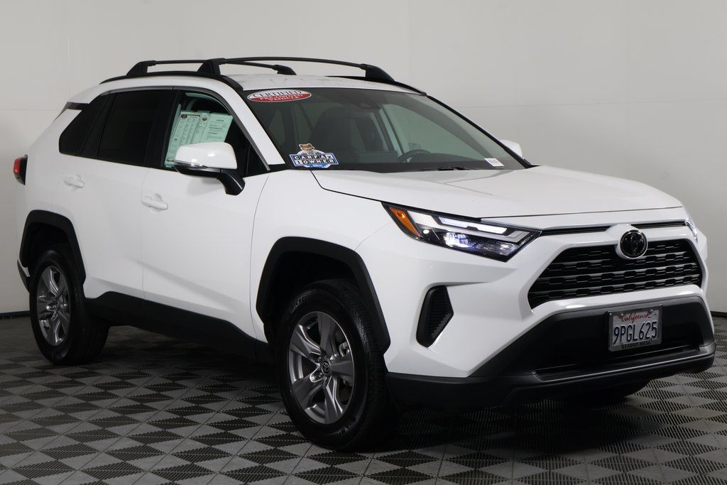 Thumbnail: 2024 Toyota RAV4 - 3