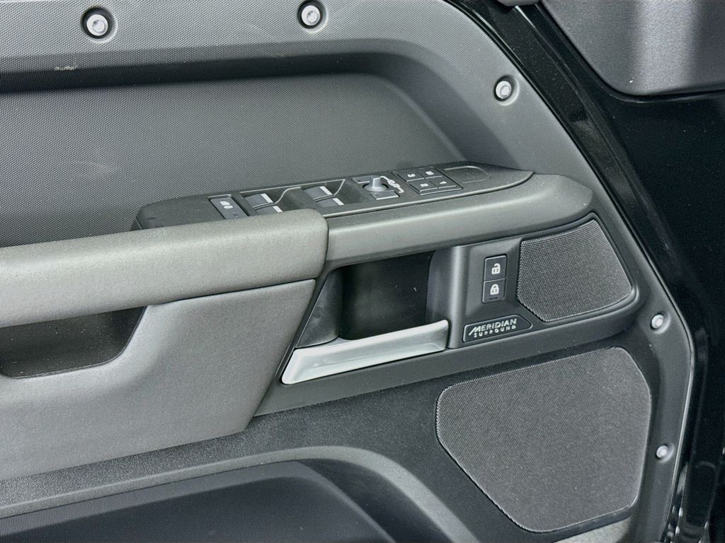 Thumbnail: 2026 Land Rover Defender - 23