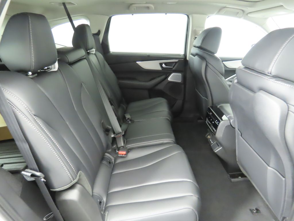 Thumbnail: 2026 Acura MDX - 22