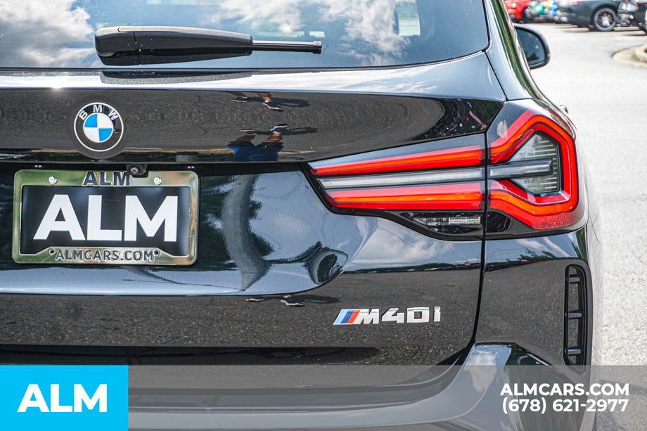 Used 2022 Black BMW M40i image 12