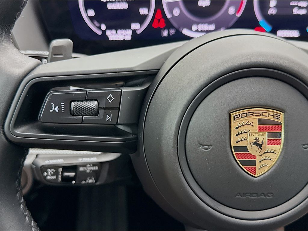 Thumbnail: 2024 Porsche Panamera - 14