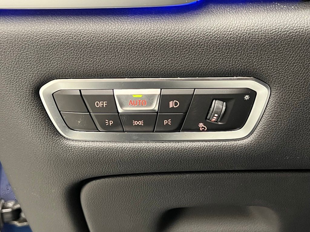 Thumbnail: 2023 BMW X5 - 20