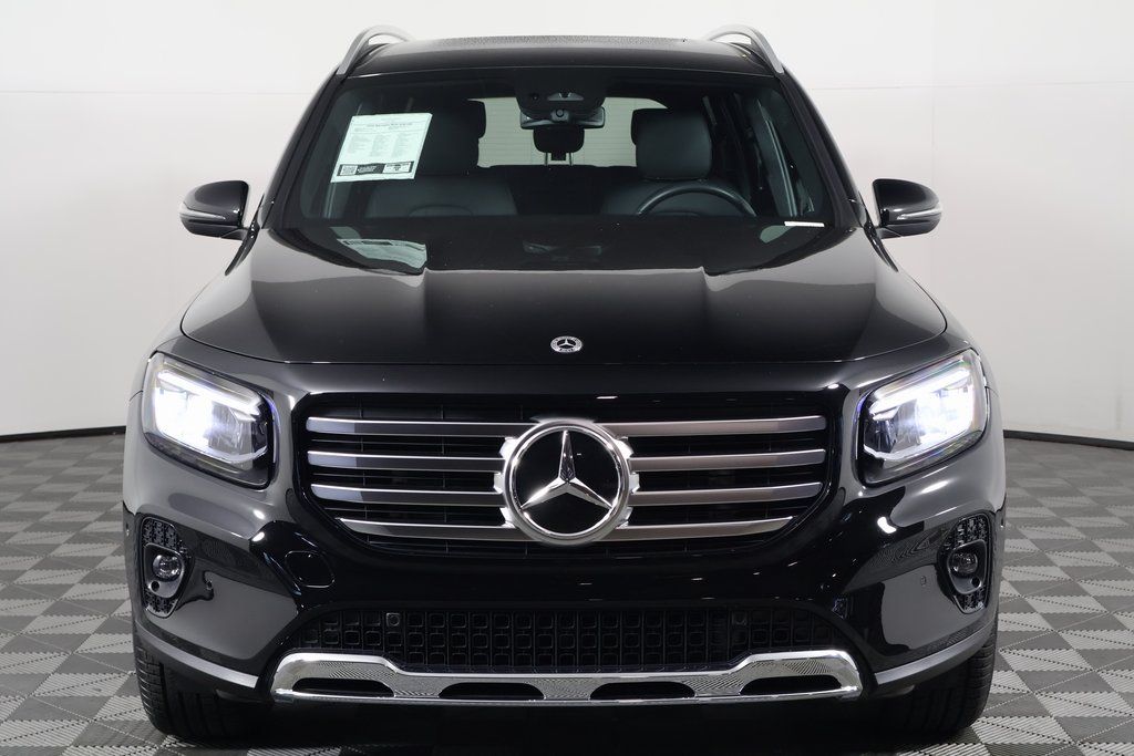 Thumbnail: 2025 Mercedes-Benz GLB - 2
